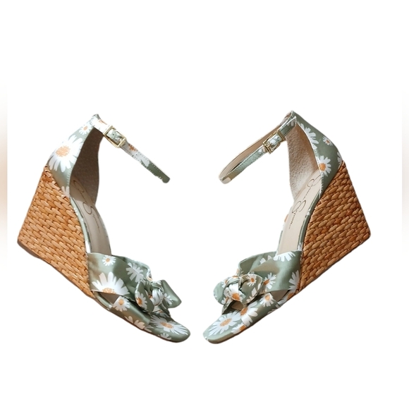 Jessica Simpson Daisy Matte Sage Satin Wedge Sandals Size 8.5 - Picture 6 of 10